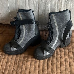 Converse womens combat boots